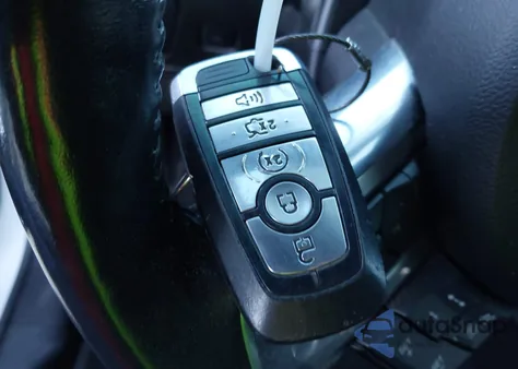 2021 Ford Mustang Gt Premium z USA, uszkodzony, nr VIN 1FA6P8CF6M5152528